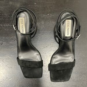 Strappy, square toe Stevemadden Heels